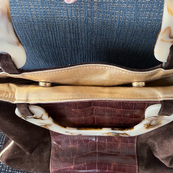 Roberto Vascon Lucite Handled, Brown suede and gold leather handbag. - Picture 2 of 9